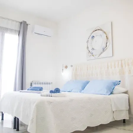 Bed & Breakfast White Bike *